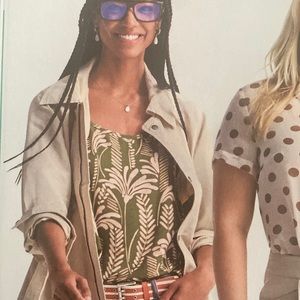 Cabi Balcony Cami size Medium